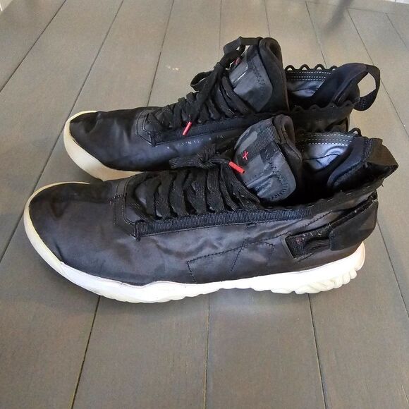 Air Jordan Men\'s Black Proto React BV1654-001 Lace Up Athletic Shoes Size 12 main image 10